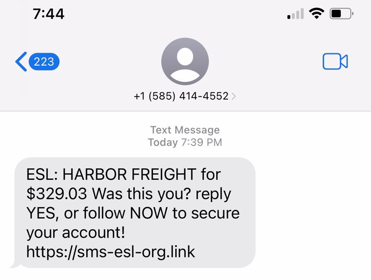 example of phishing text about a fake charge with fraudulent link.